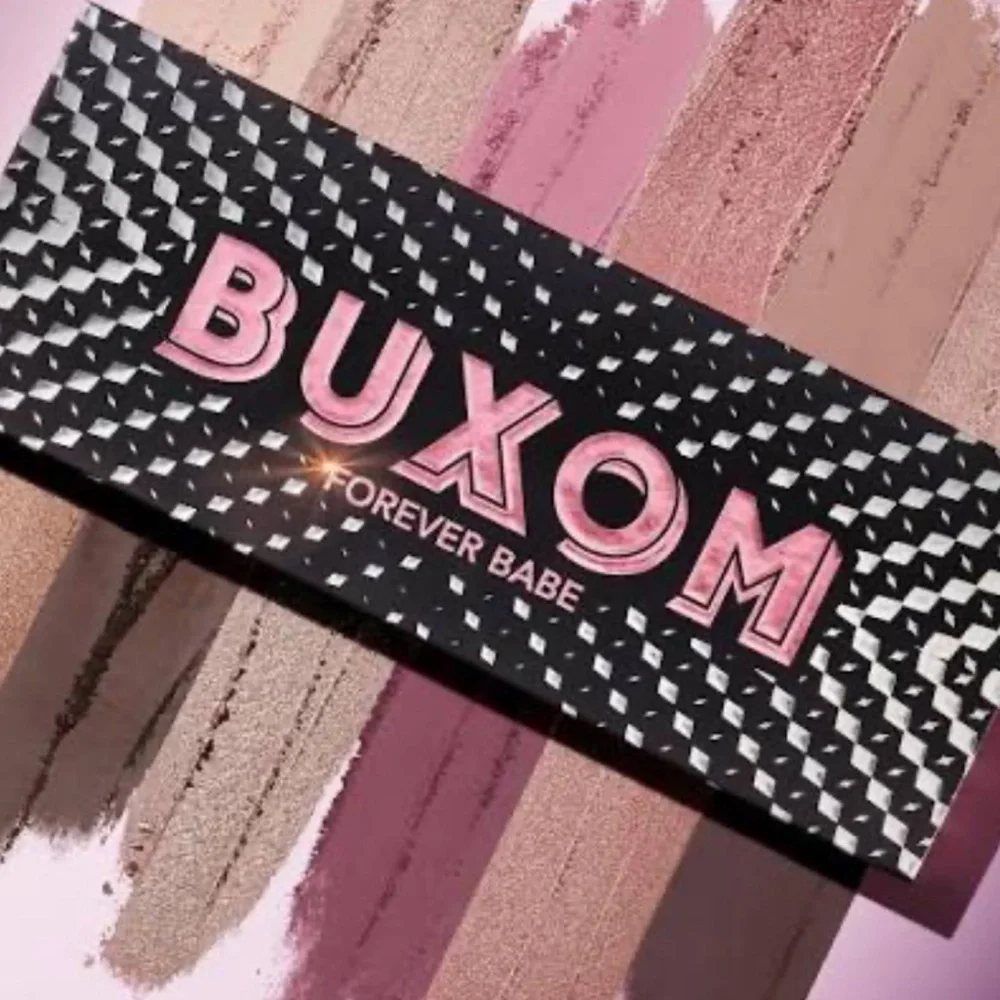Buxom Forever Babe Eyeshadow Palette